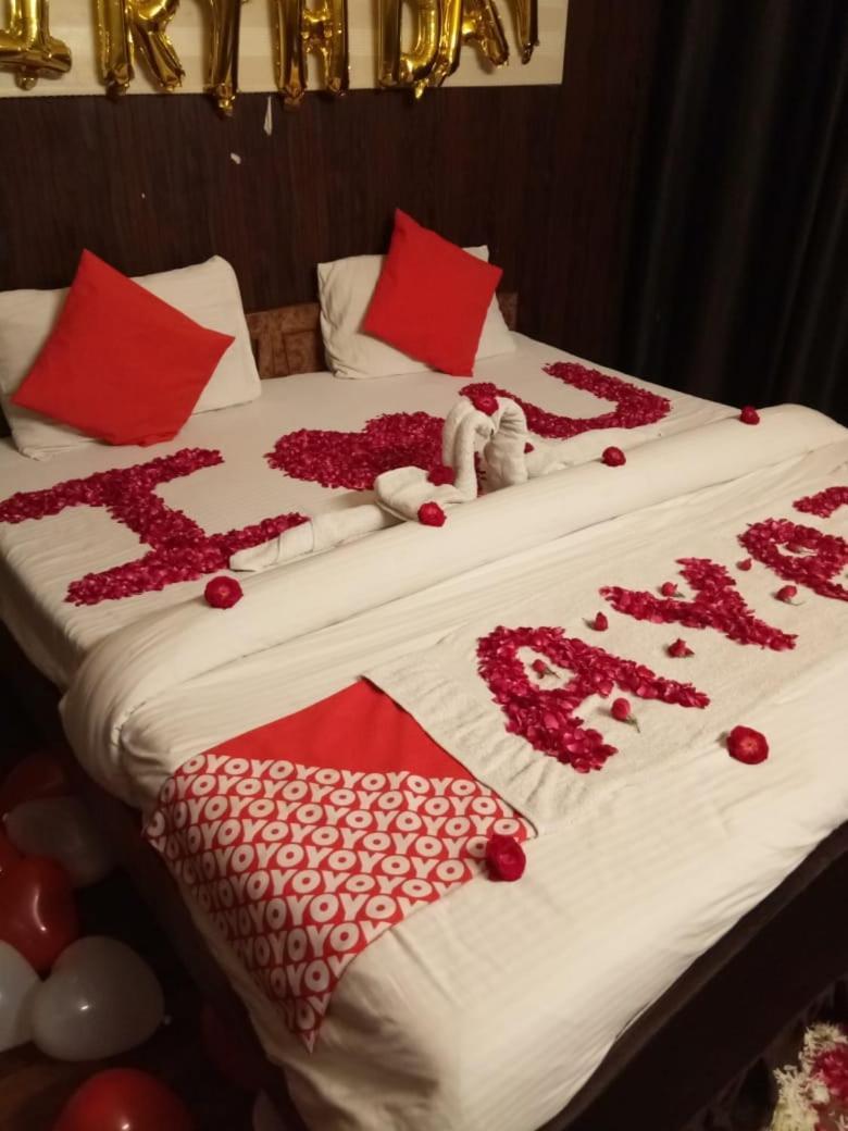 Hotel Kamal Lucknow Bagian luar foto
